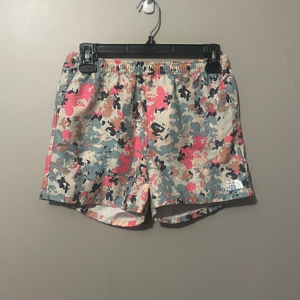 The North Face shorts 